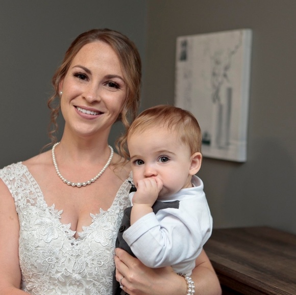 Meet the Posher Other - Meet your Posher, Carly